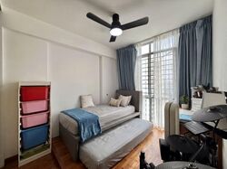 The Lakeshore (D22), Condominium #595230051